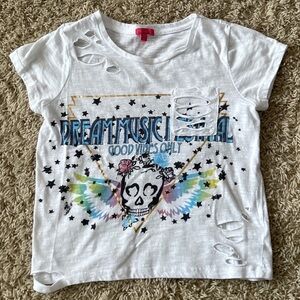 Me.n.u distressed tee Size 8